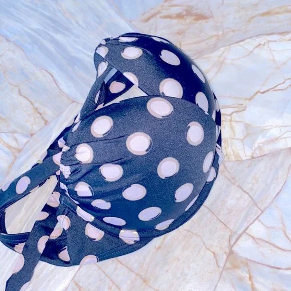 VS Bombshell Bikini Set Swimsuit 32A XSmall - Picture 8 of 15